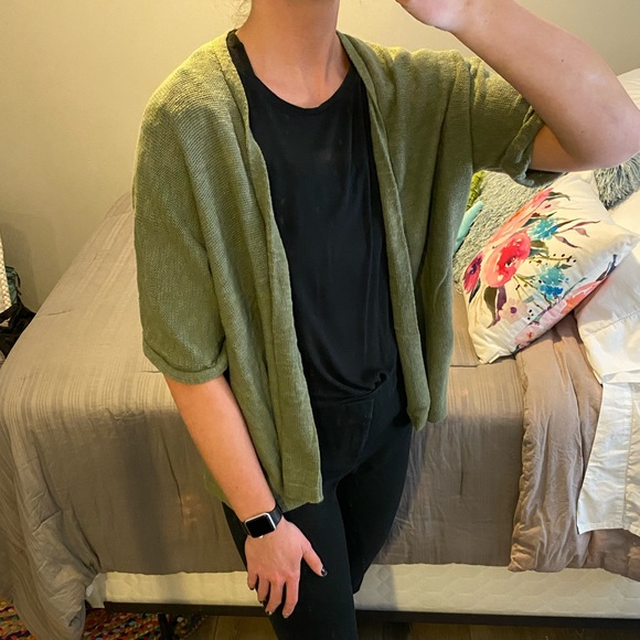 GAP Sweaters - Gap Short Sleeve Cardigan | Size XS/S